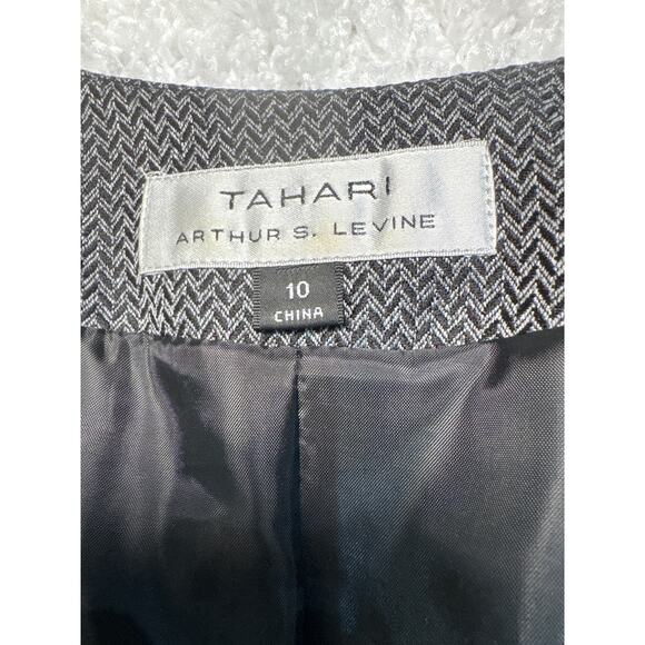 Tahari women’s Gray Blazer Not h Lapel - Picture 2 of 10